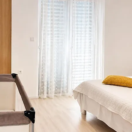 Appartement Stunning In Tribanj With Wifi
